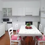 Cjase Paola 아파트 *